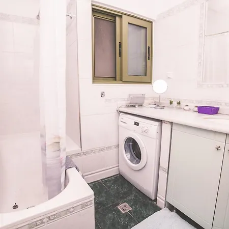 Lazarus 2Bd Apartment In The Center Patras Exterior foto