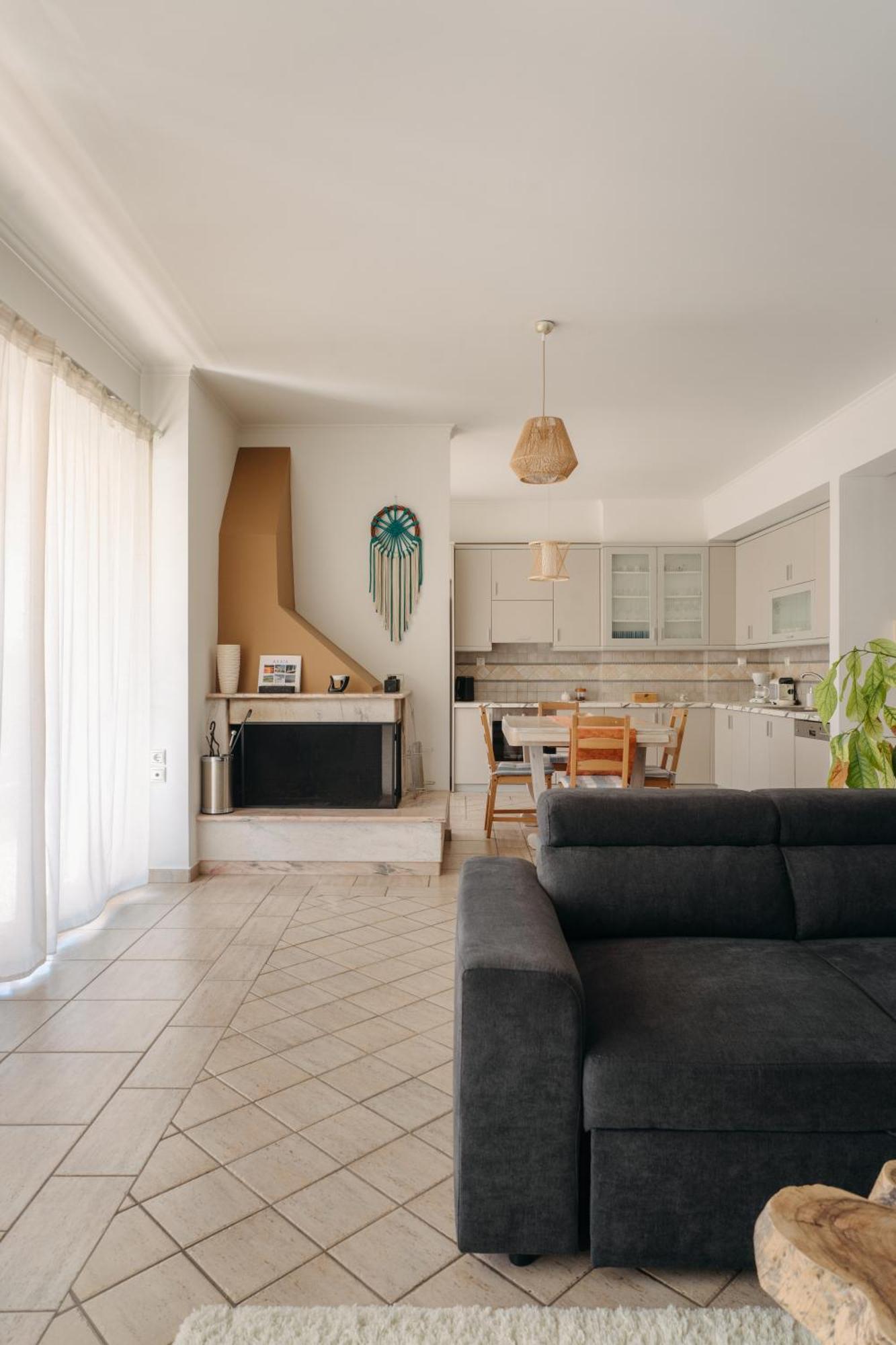 Apartment Lazarus 2bd In The Center Patras